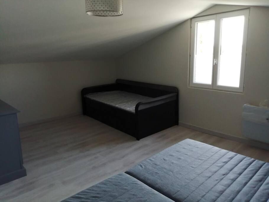Gite Bin Benaise Draps Et Serviettes Compris Pamproux Exterior photo